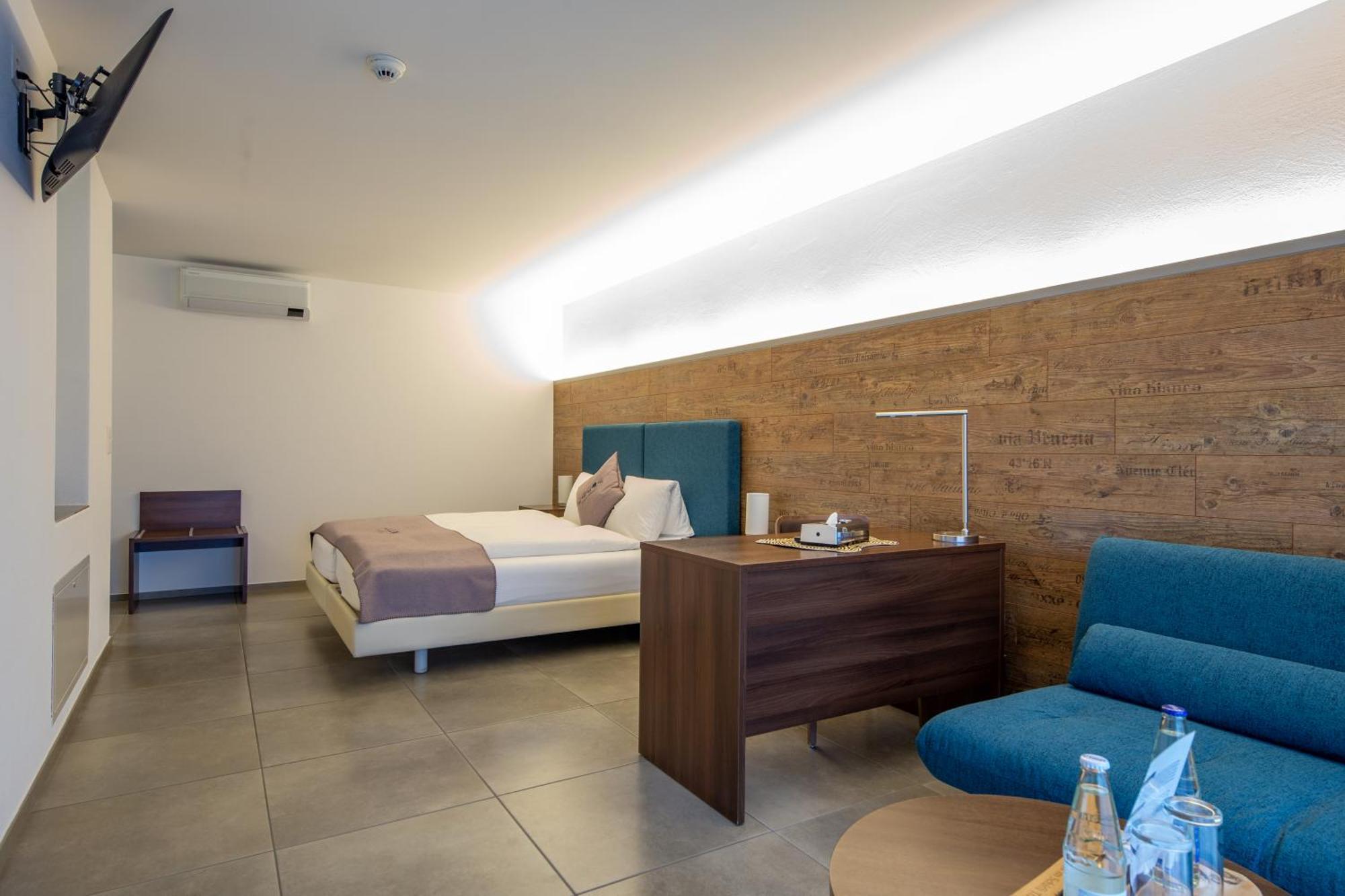 Hotel Schaefli Siebnen Ngoại thất bức ảnh